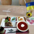 食べたウクライナ料理 美しい料理のボルシチのランチ